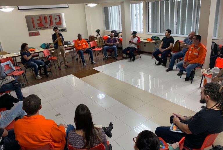 Pesquisadores da Fiocruz e da Unicamp reforçam parceria com a FUP em estudos sobre saúde mental e Covid Longa na Petrobrás