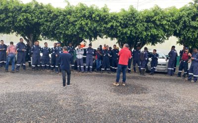 Apesar da pressão da empresa, trabalhadores da Pecom entram no quarto dia de greve