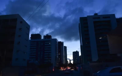 Após privatização da Eletrobrás, país tem apagão nacional em 25 estados e no DF