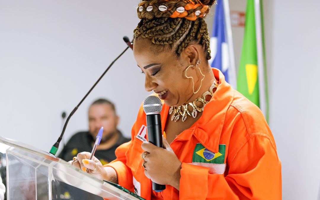 Posse política da nova coordenadora do Sindipetro-Ba: “Reflexo do Brasil que a gente sonha”