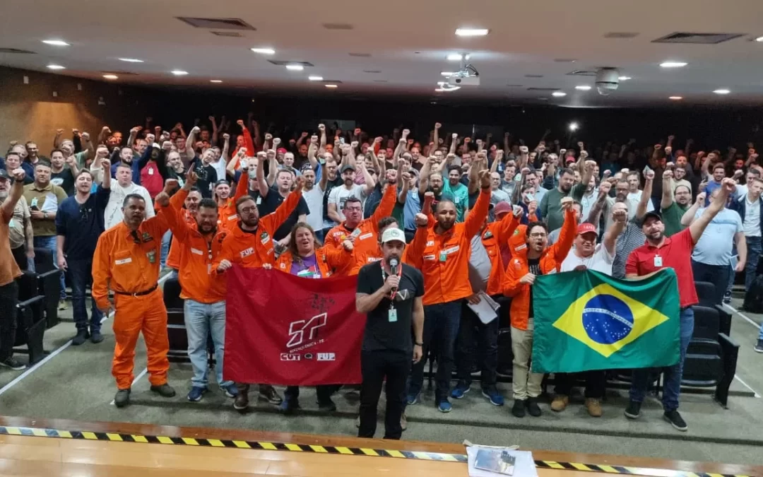 Dia histórico: Após quatro anos de luta, petroquímicos retornam à Fafen-PR