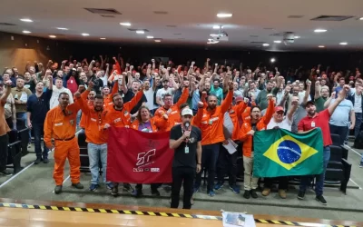 Dia histórico: Após quatro anos de luta, petroquímicos retornam à Fafen-PR