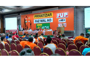 Congresso da FUP prossegue neste sábado com debates sobre reformas, igualdade de gênero e setor petróleo