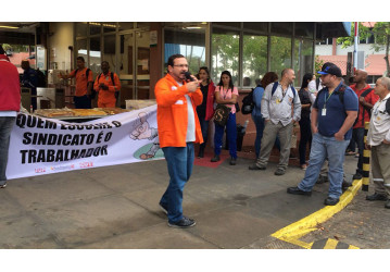 FUP e sindicatos protestam contra práticas antissindicais da Perbrás