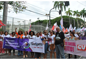 8 de Março – Petroleiras ocupam as ruas por igualdade e respeito