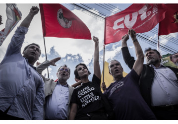 Curitiba: centro da resistência democrática