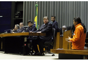 Sindipetro Bahia cobra responsabilidade social da Petrobrás em audiência pública, na Câmara dos Deputados