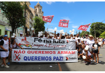 Fé na luta: Petroleiros (as) da Bahia participam da Lavagem do Bonfim