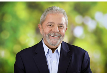 CUT/Vox: Lula vence no primeiro e segundo turnos em todos os cenários para 2018