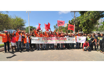 Mais de 90% dos petroleiros da Bahia aderiram à greve geral, comemora Sindipetro; confira vídeo