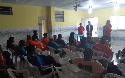 Diretores do Sindipetro se reúnem com ex-trabalhadores da JPTE para discutir salários atrasados