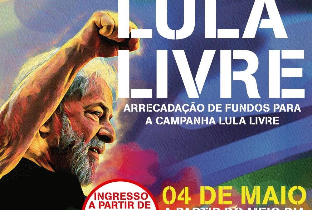 Militantes realizam churrasco para arrecadar fundos para a Campanha Lula Livre