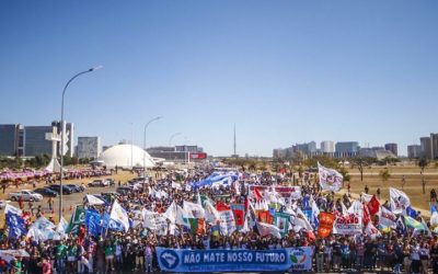 O tsunami voltou! 13 de agosto é data de novo protesto estudantil