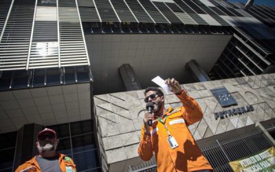 Petroleiros fazem ato contra privatização da Petrobrás