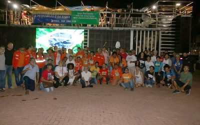 Em ato cultural, petroleiros reúnem música e resistência