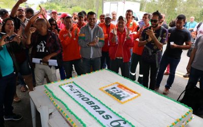 Bahia – 66 anos da Petrobrás teve bolo, parabéns e homenagem à categoria petroleira, no Trevo da Resistência