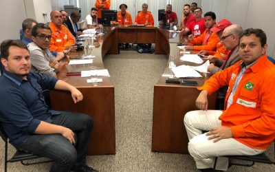 FUP e sindicatos assinam o ACT. Agora é barrar a privatização