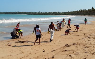 Sindipetro Bahia doa EPIs à comunidade da ilha de Tinharé, afetada pela chegada do óleo