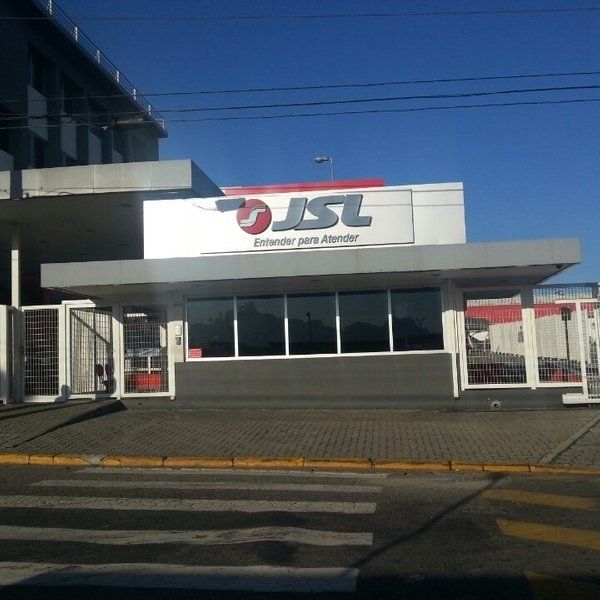 Empresa Júlio Simões acumula uma série de irregularidades com anuência da Petrobrás